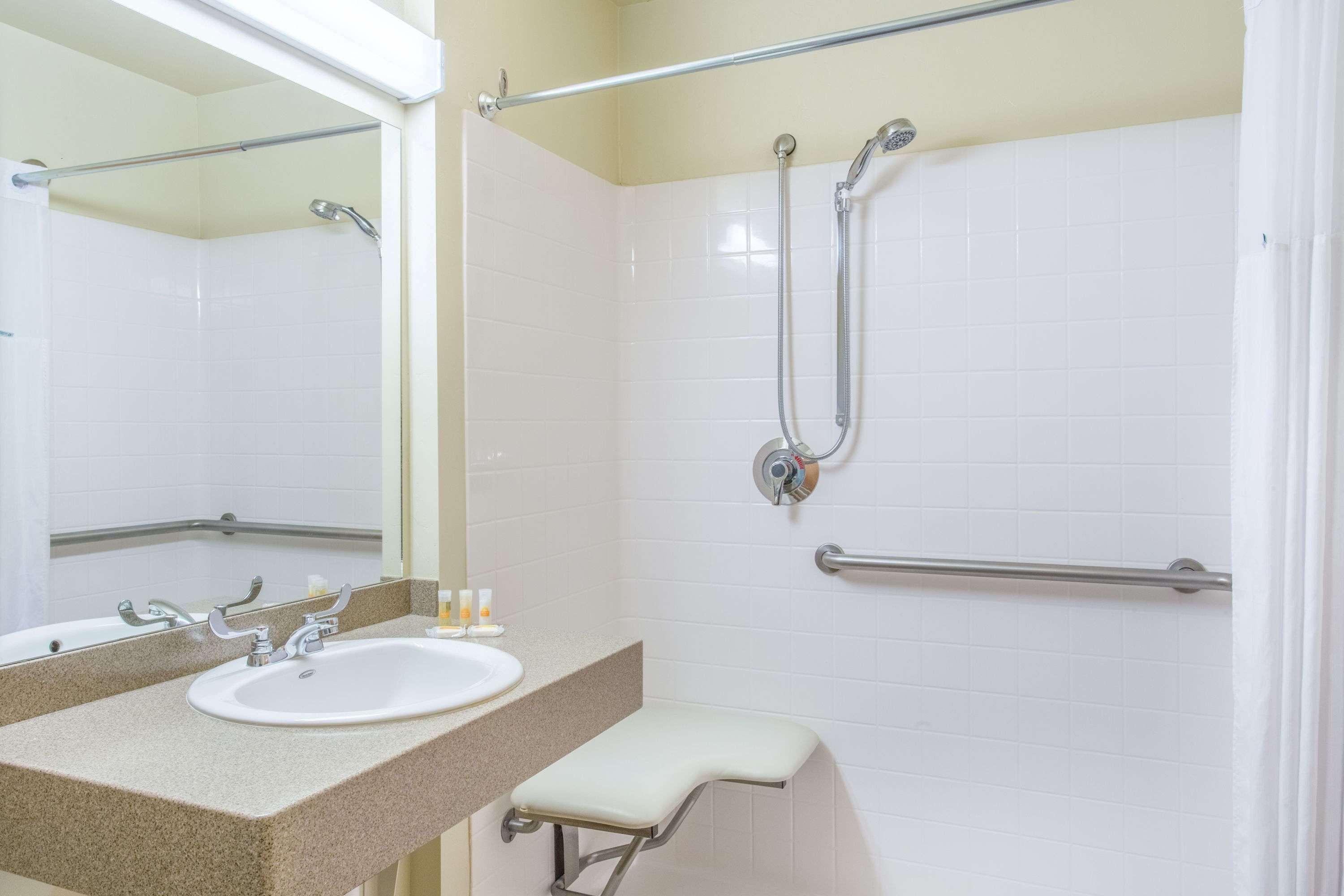 Days Inn By Wyndham Chino Valley Ngoại thất bức ảnh