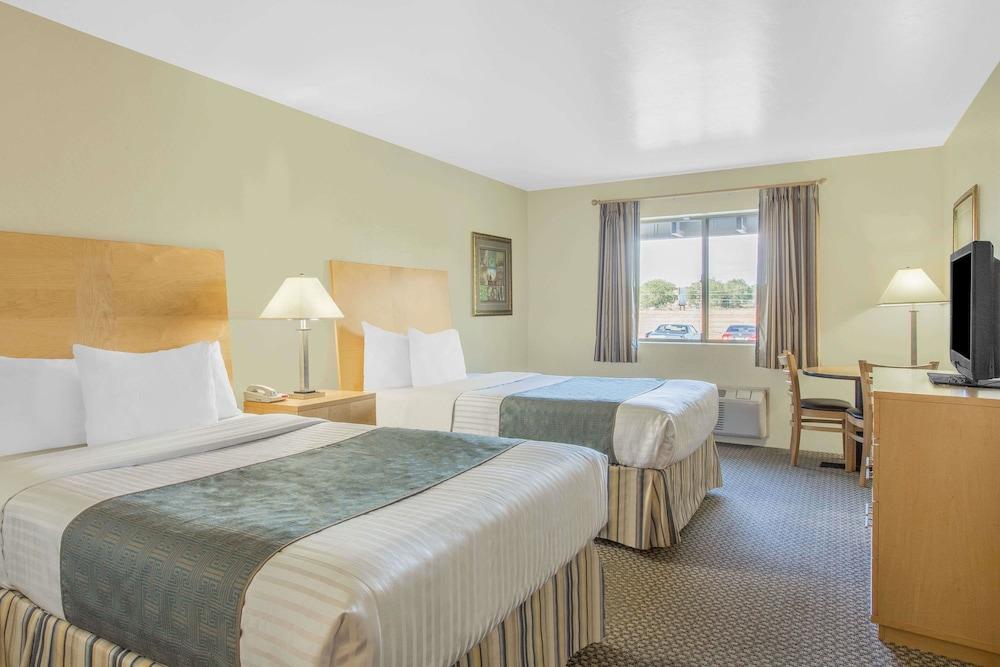 Days Inn By Wyndham Chino Valley Ngoại thất bức ảnh