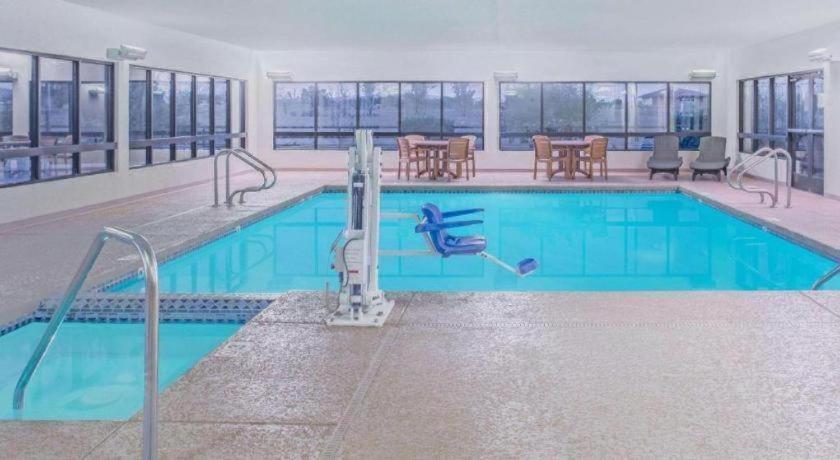 Days Inn By Wyndham Chino Valley Ngoại thất bức ảnh